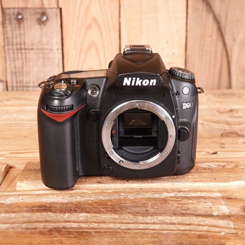 Faulty nikon d90 camera body - body,