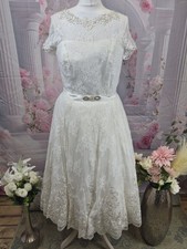 Phoenix Gowns "Primrose"