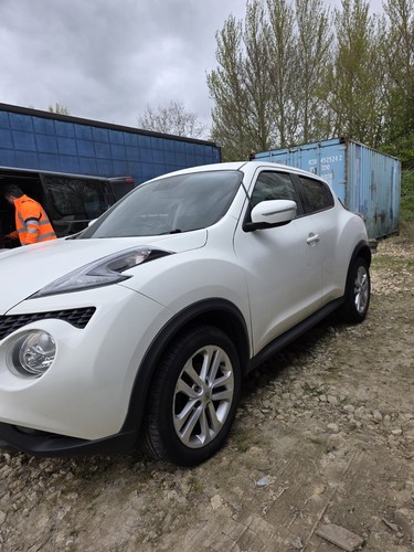 Breaking nissan juke - nissan,