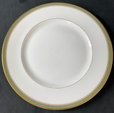 Royal Doulton Clarendon Bone China Plate Gold Trim 10.5 inches - #1008