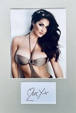 Lucy Pinder HAND SIGNED 6x4 White Card & SEXY 10x8 Photograph *IN PERSON* COA