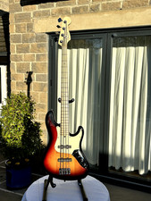 Fender American Deluxe Jazz