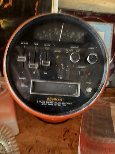 Weltron radio with - am/fm,