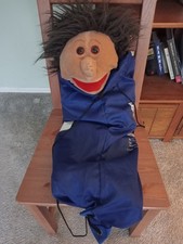 Living Puppets, Large Puppet