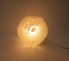 IKEA KNUBBIG 4" White Frosted