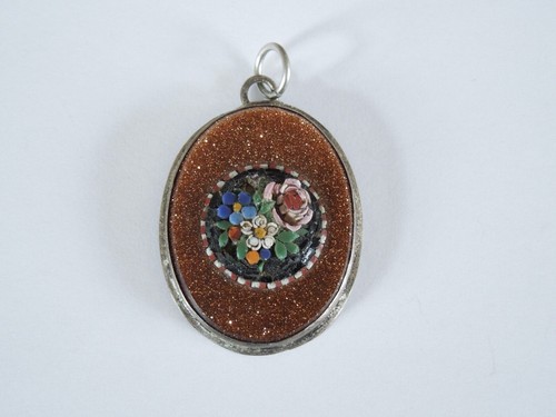 Vintage pendant with goldstone - vintage,