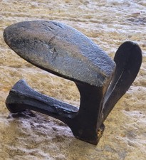 Vintage Cast Iron Cobblers
