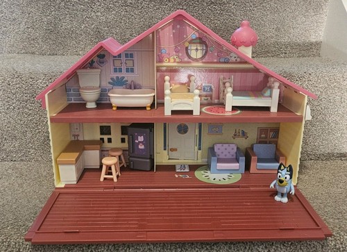 Bluey play house - bluey,