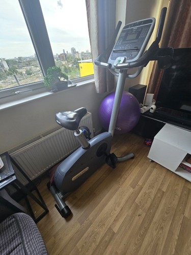 Precor c846i excercise bike - precor,