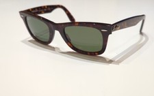 Ray-Ban Wayfarer Sunglasses