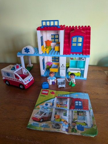 Lego duplo doctor clinic - lego,