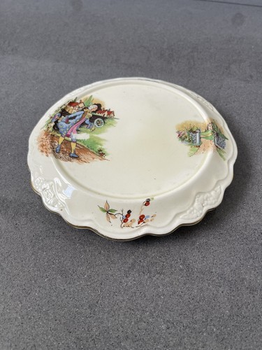 Circa 1940s crown ducal - crown, teapot