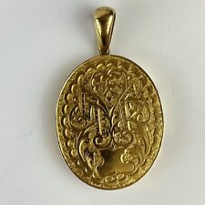 Large Antique 9ct Yellow Gold Tested Locket Engraved Decoration 5.5cm x 3.2cm