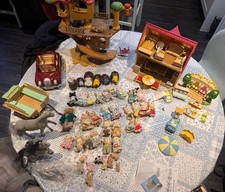 Large lot of Sylvanian