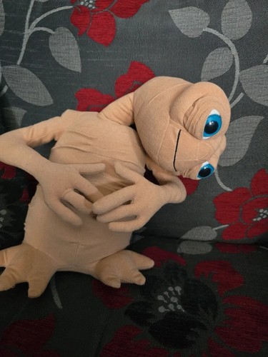Plush collectable teddy - et,