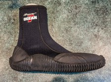 Beaver Ocean 7 Hard Soled Boots for Diving and Other Water Activities, Size 6