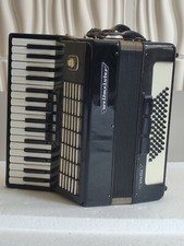 ++Piano accordion akkordeon  WELTMEISTER STELLA  60 bass