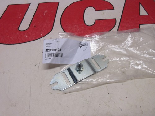 Ducati seat holder lock - , pin