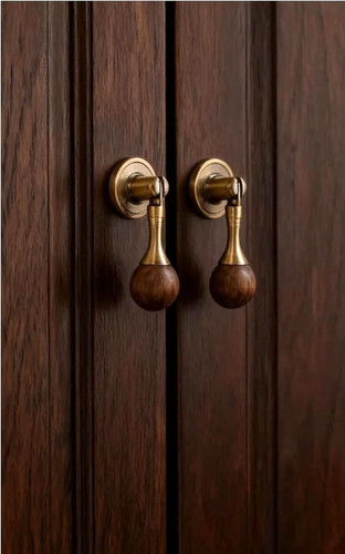 Teardrop drawer door - door, pulls