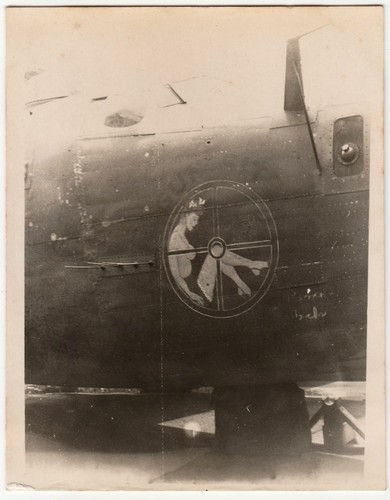 Wwii pinup gunsight nose art - wwii,