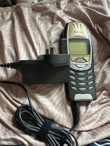 Nokia 6310i black motorola - nokia,