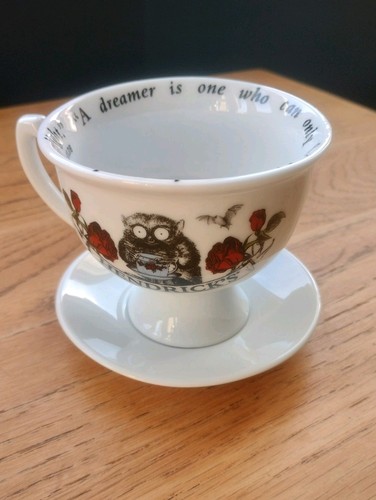Hendricks gin teacup and - gin,