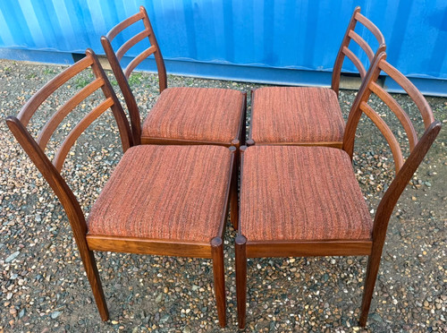 Plan fresco chairs by vb - g,