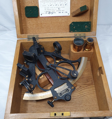 Vintage hezzanith sextant - vintage,