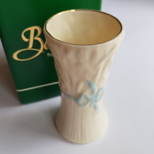 Belleek vase classic typha - belleek,