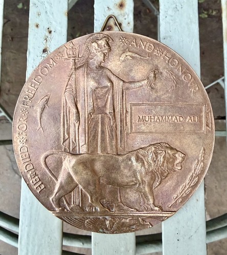 Ww1 memorial death plaque - memorial,