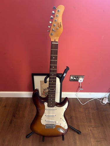 Gould stratocaster like guitar - gould, stratocaster-like