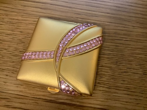 Estee lauder powder - powder, compact