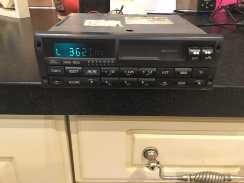 Ford 2000 radio - ford, sound