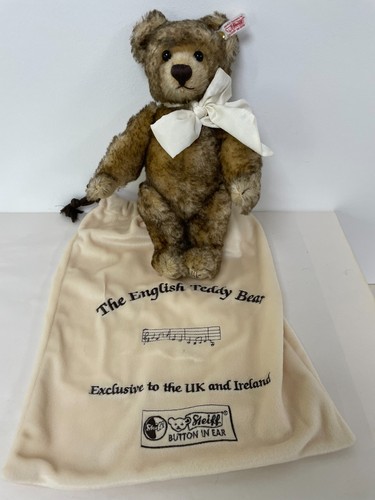 Steiff musical teddy - bear, the