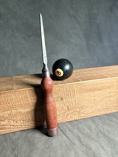 Vintage paring chisel h - paring, i