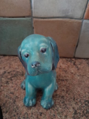 Beswick blue dog - blue,