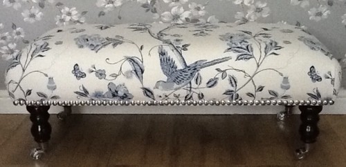 New footstool laura - new, in