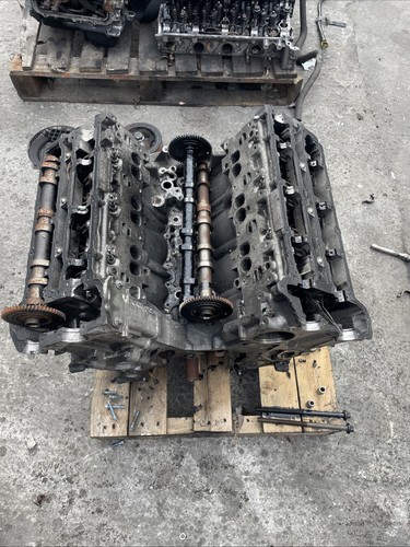 Mercedes engine bloc - ✅,
