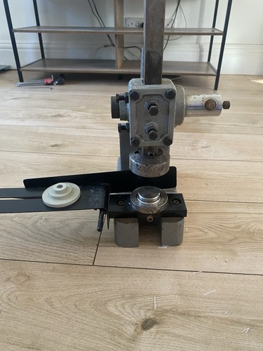Industrial heavy duty eyelet - heavy,