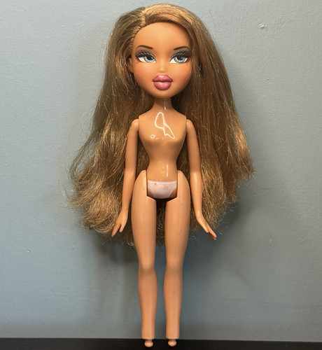 Bratz yasmin hollywood doll