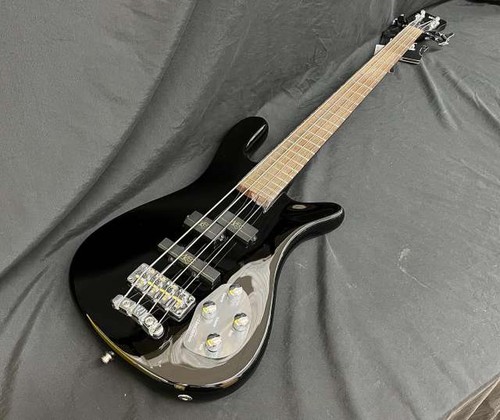 Warwick streamer string - warwick,