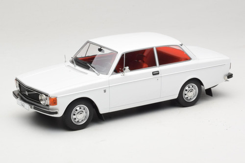 Volvo 142 white mcg - 142, 1:18