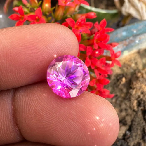 Natural padparadscha sapphire - natural,
