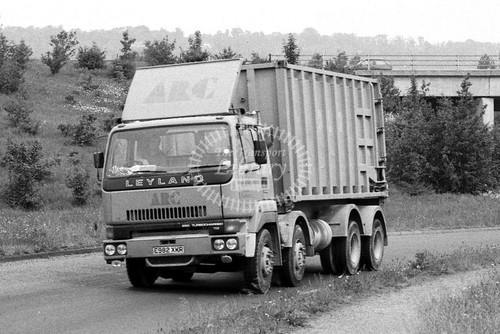 Photo amey roadstone - roadstone, leyland