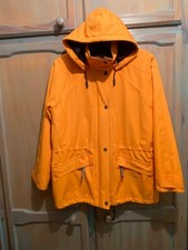 SKILA Goretex coat size 12/14