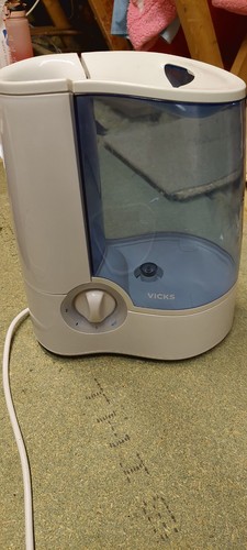 Vicks warm mist humidifier - warm,