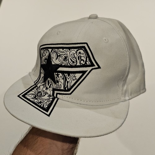 Famous stars and - straps, cap