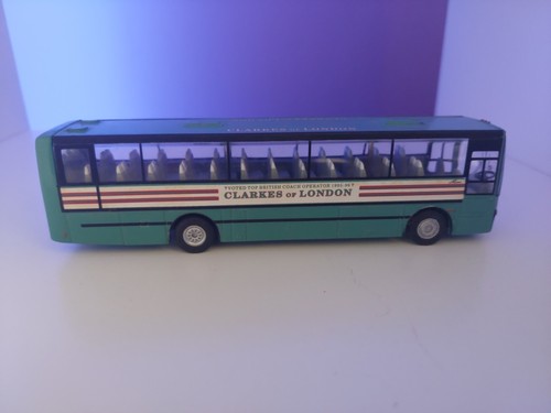 Corgi clarkes london van - corgi,