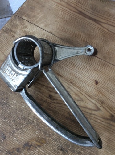 Vintage 1960 french mouli - vintage,