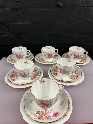 Royal crown derby posies - crown,